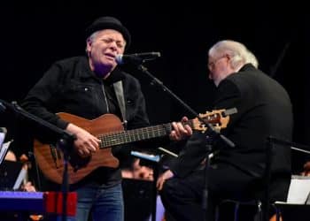 Enzo Gragnaniello e l’Orchestra della Magna Grecia in tour