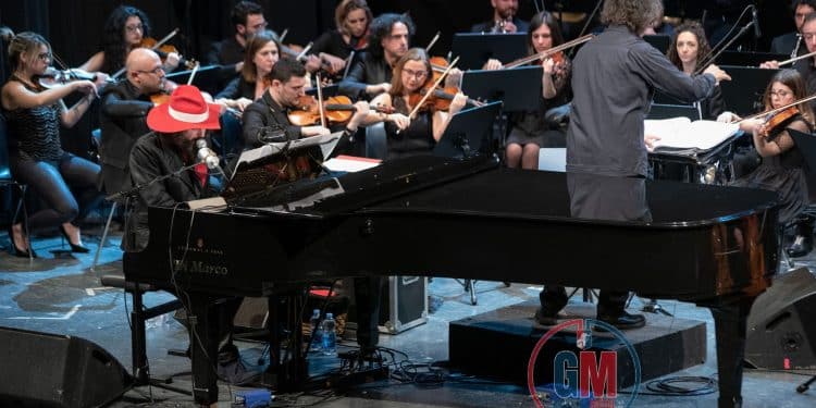 Vinicio Capossela + Orchestra della Magna Grecia – 21/02/2020 Teatro Orfeo – Taranto – la fotogallery