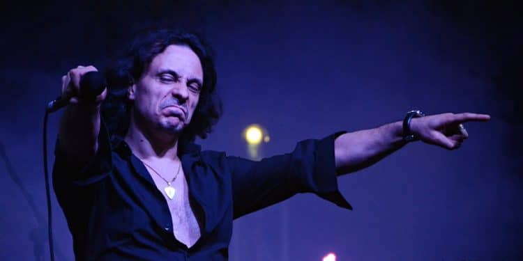 Roberto Tiranti, lo straordinario brano registrato da casa