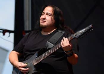 Fear Factory, Dino Cazares cerca un cantante per un nuovo progetto