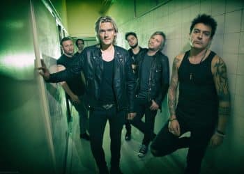 Vega, il video del nuovo singolo “(I Don’t Need) Perfection”