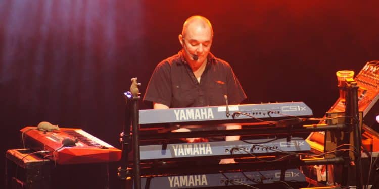 Coronavirus, morto il tastierista degli Stranglers