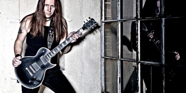 Magnus Karlsson’s Free Fall, presentano il brano ‘Dreams And Scars’ (feat. Renan Zonta)