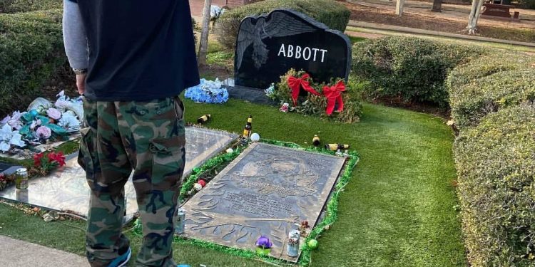 Tombe Rock, le immagini dove sono sepolti Vinnie Paul e Dimebag Darrell