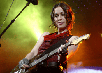 ALANIS MORISSETTE: il concerto in Italia è posticipato