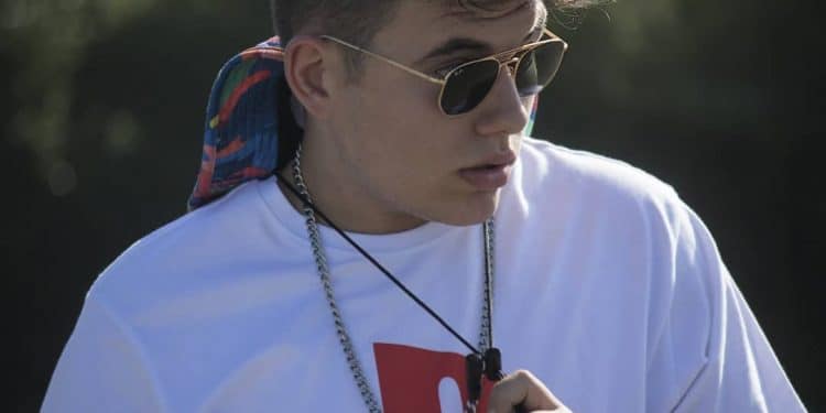 Il 15 giugno esce “Hangover vibes”, il nuovo lavoro di Elleblack