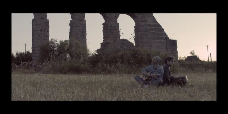 RÆSTAVINVE – SENZA CUORE, da domani in radio il singolo del duo pugliese