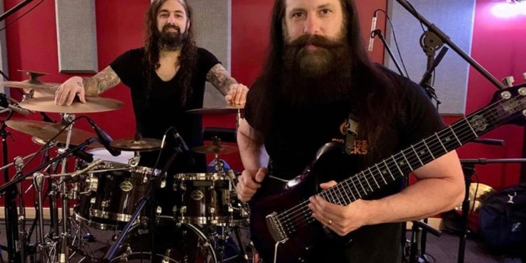 John Petrucci e Mike Portnoy di nuovo riuniti!