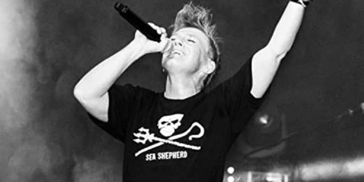 TINA SCHÜSSLER – Verwirrte Welt