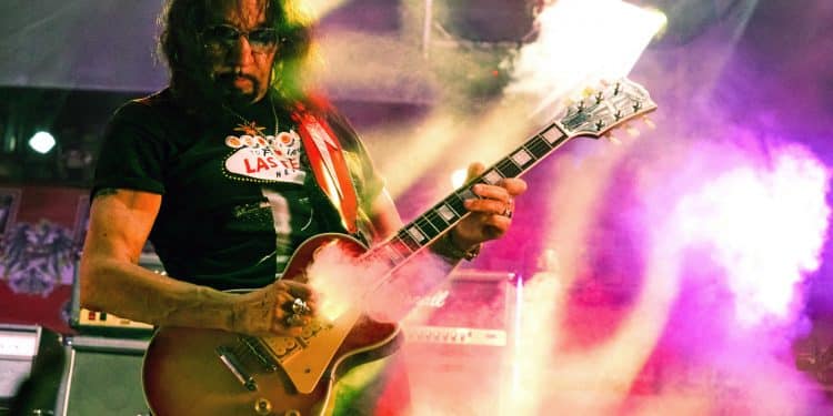 Ace Frehley pubblica il video animato “Space Truckin”