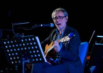 MAGNA GRECIA FESTIVAL, “Scrivimi” successo all’Arena della Villa Peripato