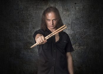 STRATOFORTRESS, David Folchitto super ospite