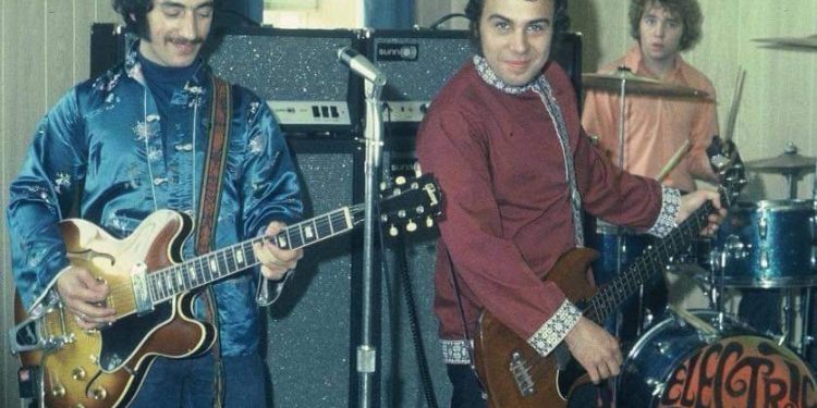 Ronnie James Dio, le foto rare dal suo archivio personale