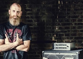 Gli HEADLESS annunciano nuovo bassista e nuova partership con SAKÅDA MUSIC