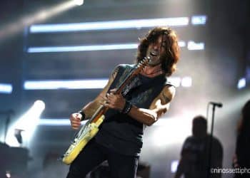STEF BURNS LEAGUE, la band del chitarrista americano riparte ad Ottobre