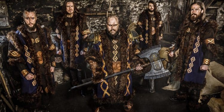 Wind Rose, il dance remix del singolo “Diggy Diggy Hole”
