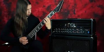 OBSCURA, Steffen Kummerer presenta la sua nuova chitarra ESP Custom!