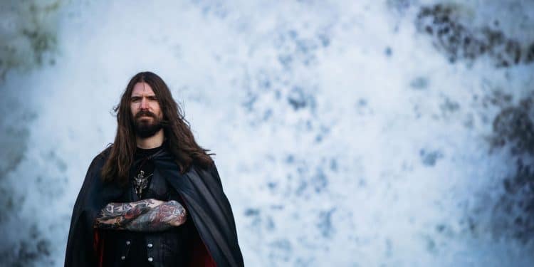 HJELVIK, pubblicano il video di ‘Helgrinda’