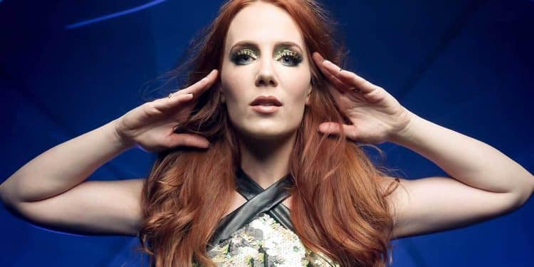 EPICA, Simone Simons: “Le foto e i video sono parte del processo creativo”