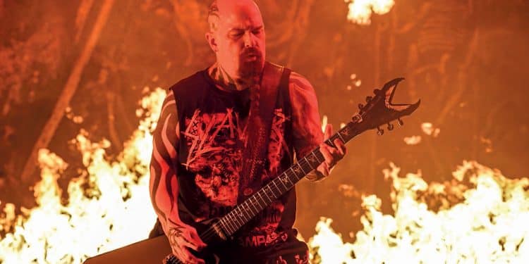 Slayer, la Dean Guitars produce una chitarra firmata Kerry King