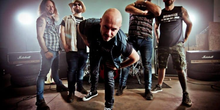 Logobardeath, Ul Mik: “ll disco è una raccolta di inediti e rivisitazioni in milanese”