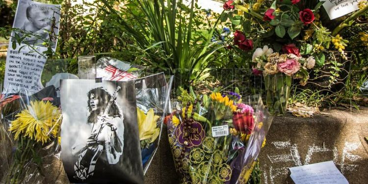 Van Halen, la città di Los Angeles omaggia Eddie Van Halen