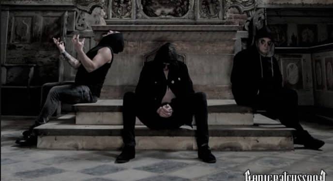 KÖNIGREICHSSAAL, rivelano il brano “Der Kreuzweg”