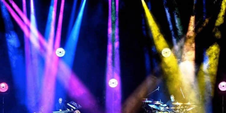 STEVE HACKETT – Selling England By The Pound & Spectral Mornings: Live At Hammersmith