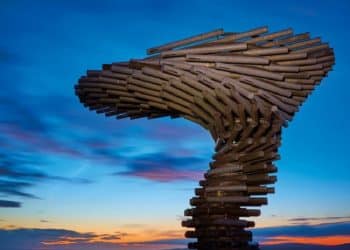 Thunder, il nuovo album a Marzo