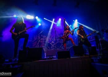 Crystal Viper, il lyric video di Asenath Waite