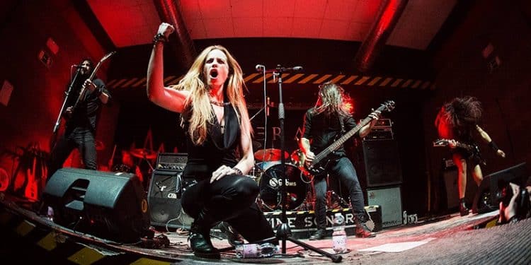 Frozen Crown, terremoto nella band