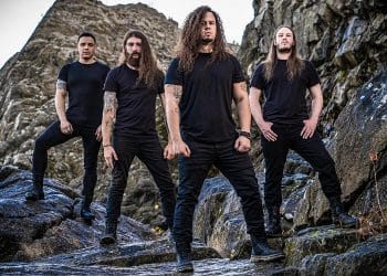 Wythersake, firma con Scarlet Records