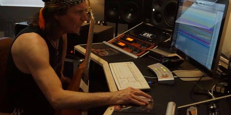 Running Wild, nuovo album a Maggio