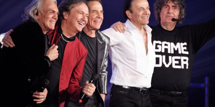 Roby Facchinetti su Sanremo2021: “Non possiamo dimenticarci di Stefano D’Orazio”