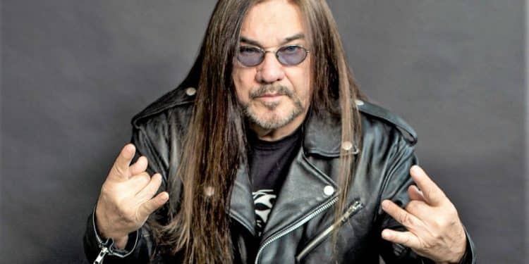 PINO SCOTTO, “Ciò che non mi fa mai arrendere si riassume in una sola parola: Passione!”