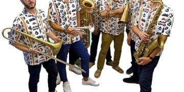 “Puerteme nu bicchiere”, il nuovo successo dei Nitrophoska