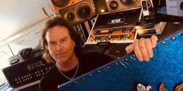 Running Wild, il nuovo album nel mese di ottobre
