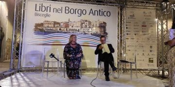 L’attore Nicola Losapio presenta il libro “Blu Ametista”