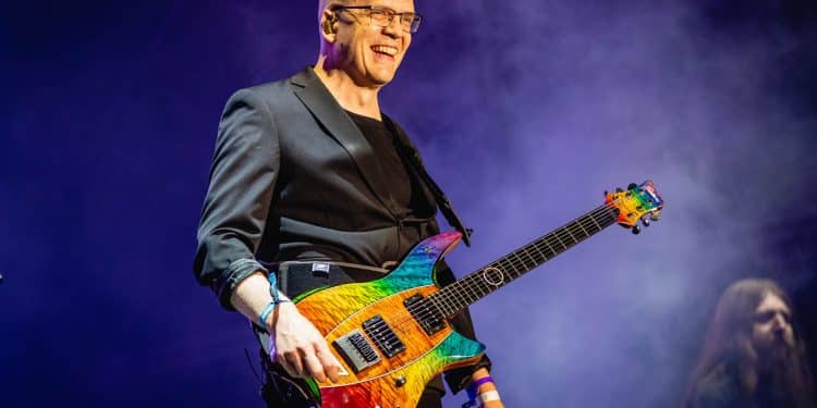 Devin Townsend: aprirà i concerti dei Dream Theater