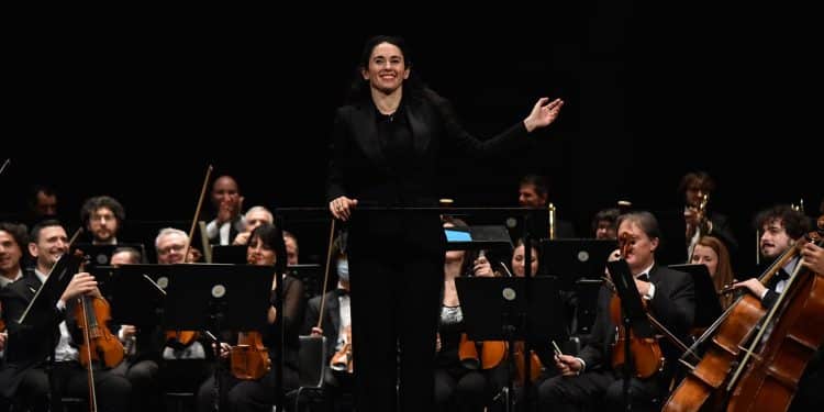 Tchaikovsky, travolgente! Debutto all’Orfeo per la Stagione orchestrale 2021-2022