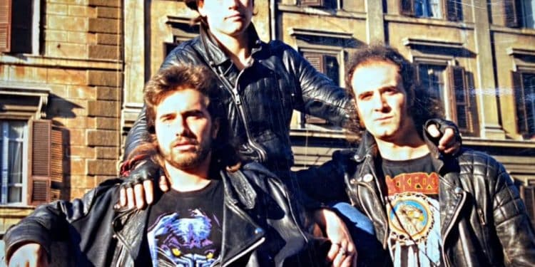 Fingernails: è venuto a mancare “Bomber” Santoni. La band annuncia lo scioglimento