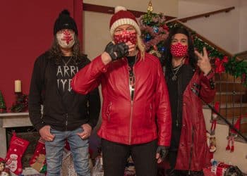 Parris Hyde, doppia versione del nuovo singolo “Santa wears no mask”