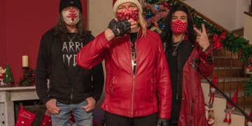 Parris Hyde, doppia versione del nuovo singolo “Santa wears no mask”