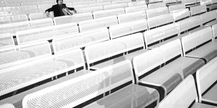 Tuffati nell’eclettico rock alternativo di Carsten Kranzer nell’uscita di “The Tug of War”