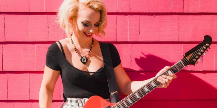 SAMANTHA FISH, posticipo al 2023