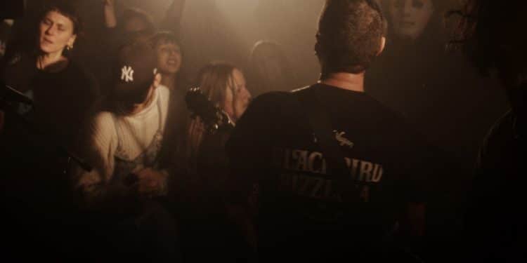 Gab De La Vega, guarda il video del nuovo singolo “Demons Of Tomorrow”