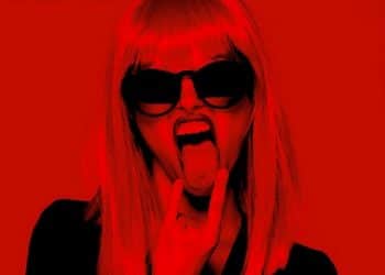 Il musicista e produttore francese Tooloud propone un solido electro rock nel nuovo singolo “Miss You” feat Kenny Joyce