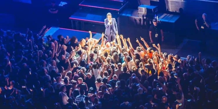 Il Medimex di Taranto chiude con le emozioni del concerto di Nick Cave
