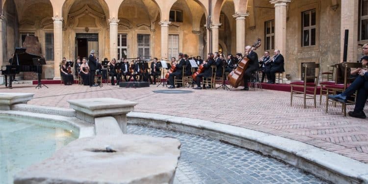 ICO Magna Grecia, “Festa della Musica”: Maggioranza e opposizione…in armonia