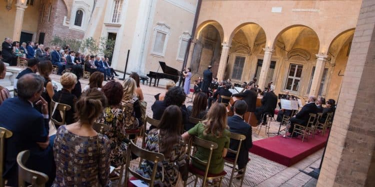 ICO Magna Grecia, “Festa della Musica”: Maggioranza e opposizione…in armonia